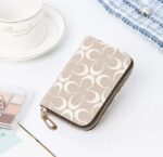 Elegant Mini Cardholder Bag - Image 2