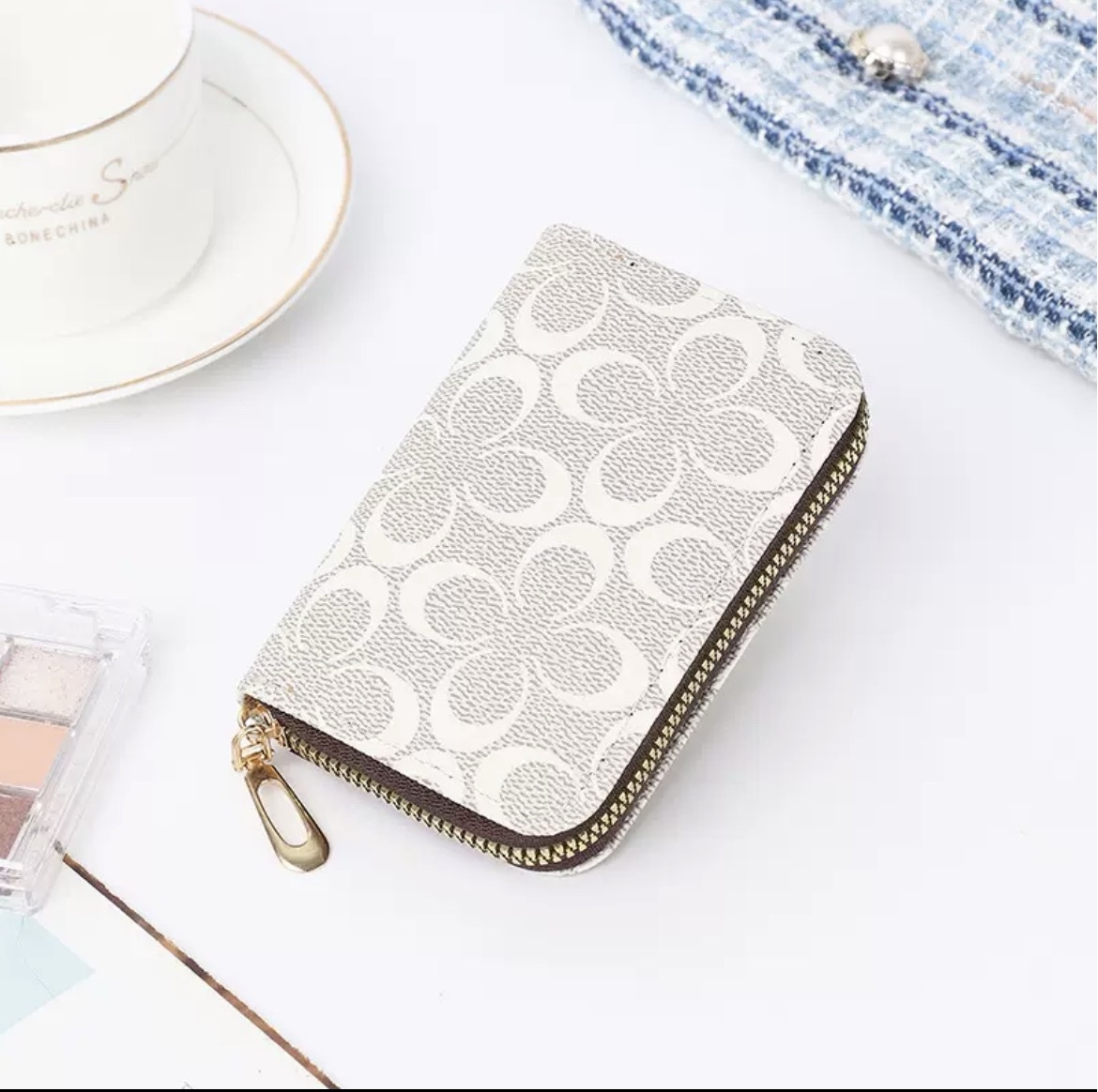 screenshot-78 Elegant Mini Cardholder Bag - Image 1